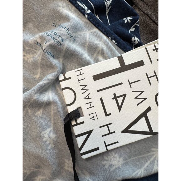 41 Hawthorn Elisse Knit Stitch Fix Size Small Navy White Stretchy Wrap Dress NWT - Picture 3 of 7